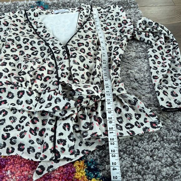 Bailey 44 ‘Marguerite’ long sleeve leopard print wrap top - Picture 10 of 12